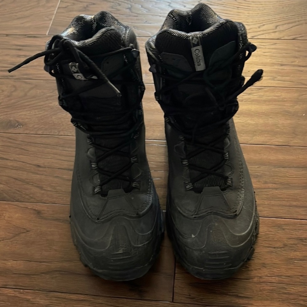 Men’s Columbia insulated boots! Used condition. Size 12 men’s